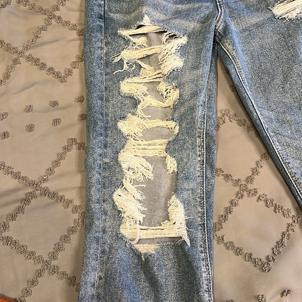 American Eagle Jeans - Picture 2 of 8